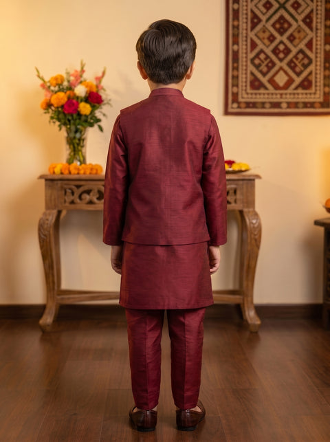 Maroon Majesty Silk Set