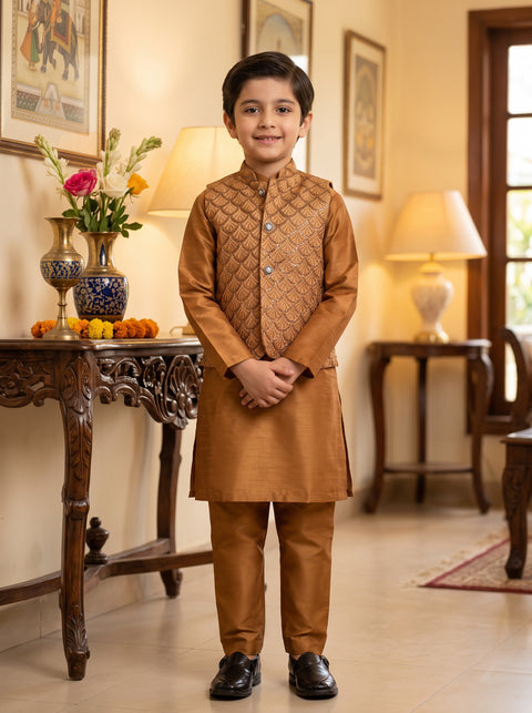 Golden Marwah Silk Set
